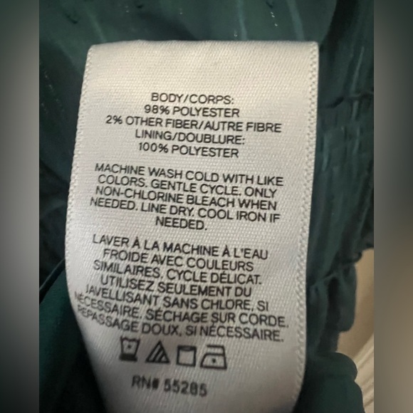 Express XS lightweight, long sleeve dress with shimmer 💚✨ - Picture 4 of 4